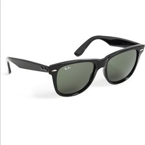 Women’s Ray-Ban sunglasses original wayfarer black